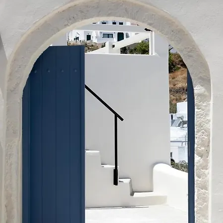 Acave Santorini Vóthon