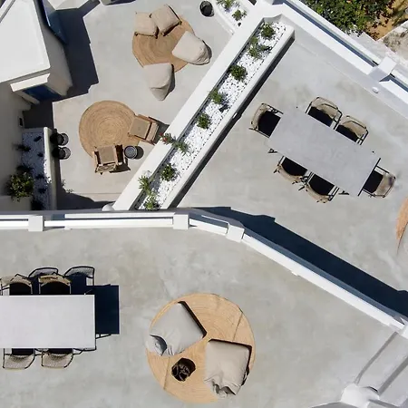 Acave Santorini Vóthon