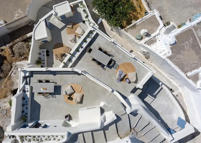 Acave Santorini Vóthon