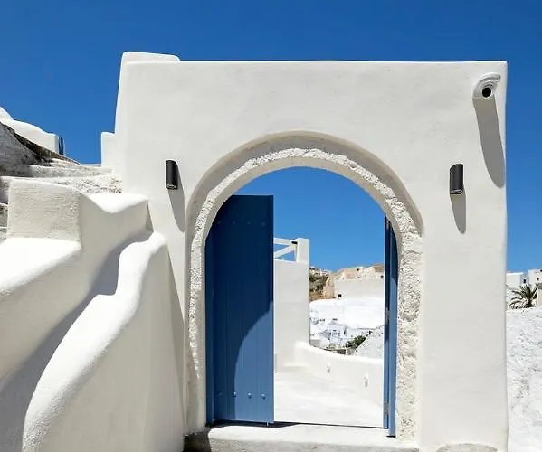 Acave Santorini *