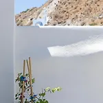 Acave Santorini * Vóthon