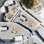 Acave Santorini