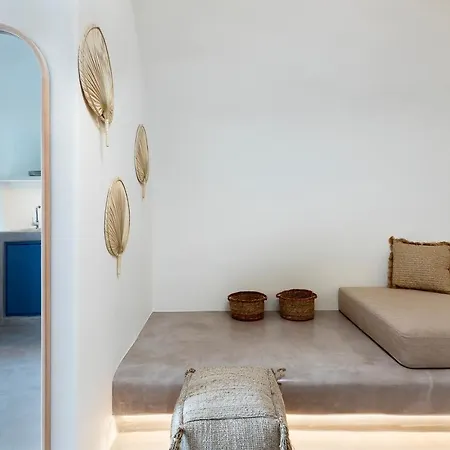 Acave Santorini * Vóthon