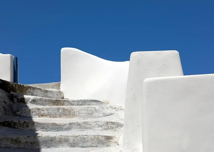 Acave Santorini * Vóthon