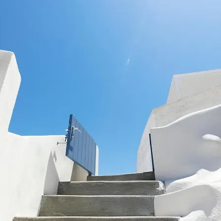 Acave Santorini * Vóthon