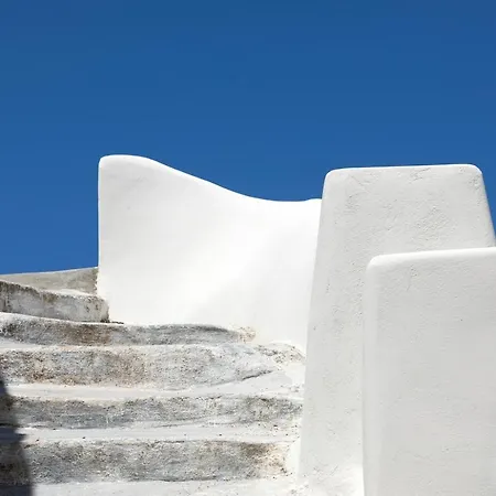 Acave Santorini * Vóthon