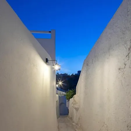 Acave Santorini Apartman Vóthon