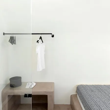 Acave Santorini Apartman Vóthon