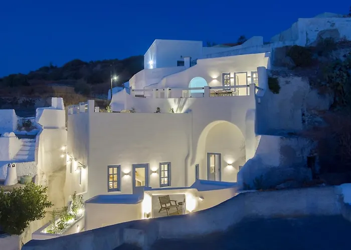 Acave Santorini