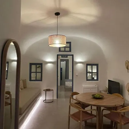Διαμέρισμα Acave Santorini *